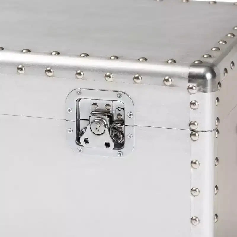 Malle de rangement industrielle argentée – Métal et bois, utilisation individuelle